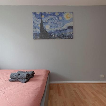 Lovely 2-Bed 20 Mins To Central Londra Dış mekan fotoğraf