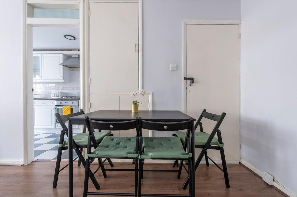 Lovely 2-Bed 20 Mins To Central Londra Dış mekan fotoğraf